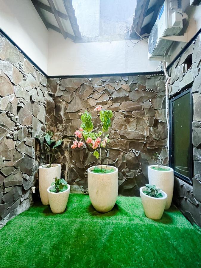 Homestay Kamar Tamu Gedongkiwo Джокьякарта Экстерьер фото